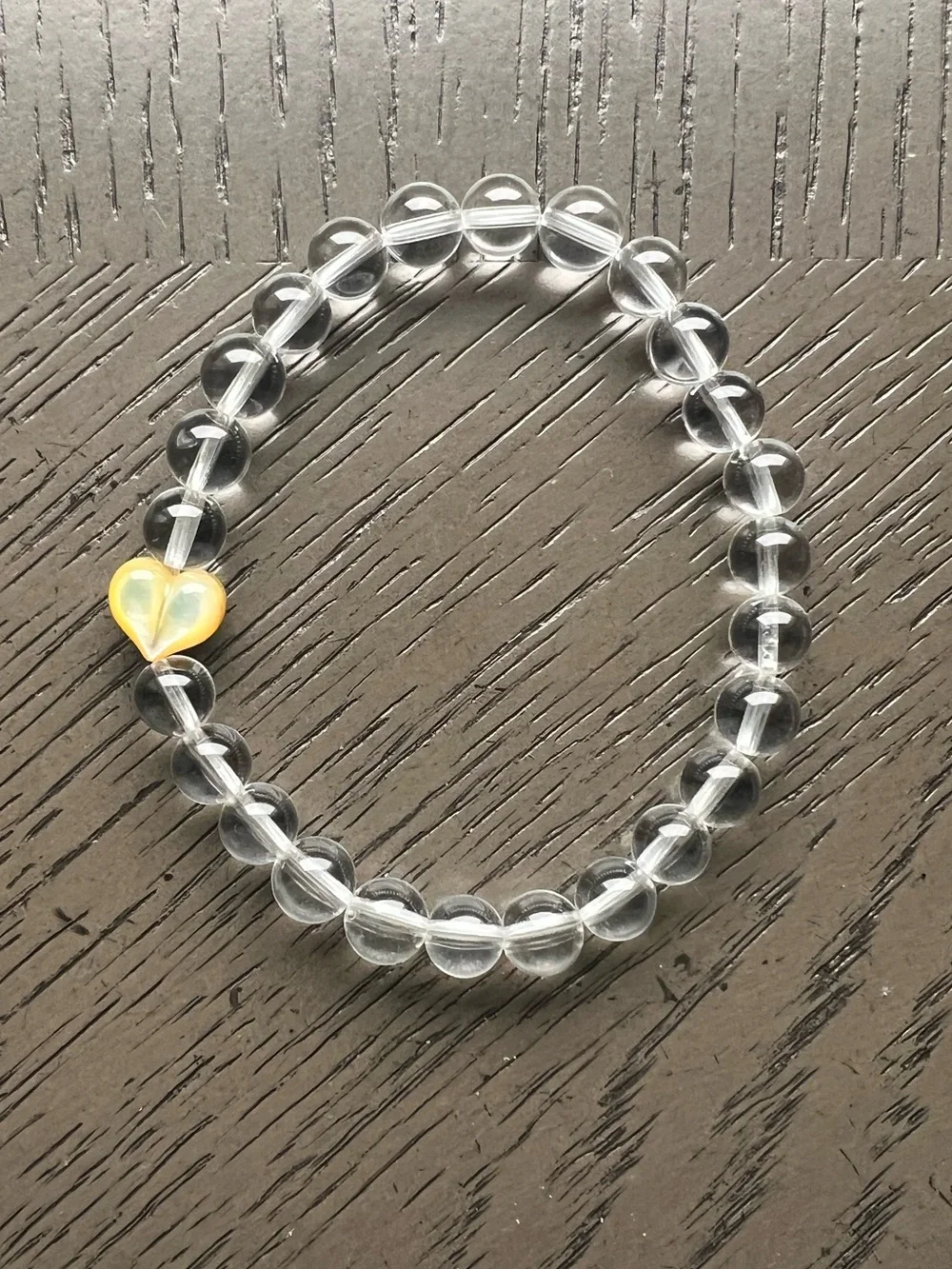 HQ clear quartz with heart shell bracelet 7mm SIZE 6.5-7’